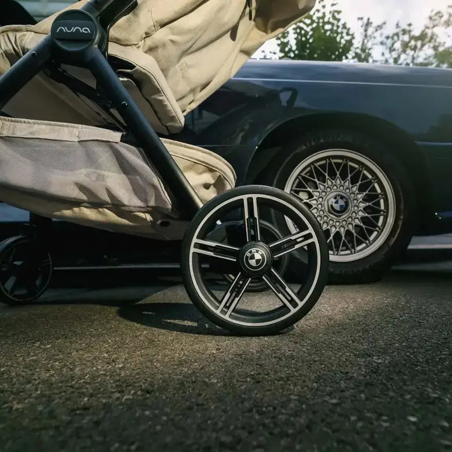 Nuna Trvl Lx Stroller Bmw Collection Mica Lightweight