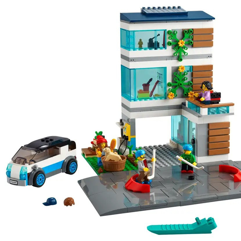 Lego 60291 City Modern Family House  Building Kit 388 Pieces