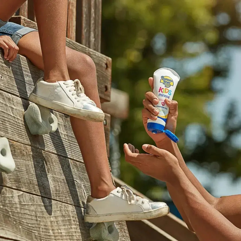 Banana Boat Kids Sensitive Sunscreen Lotion Spf50 plus 3 oz 90ml